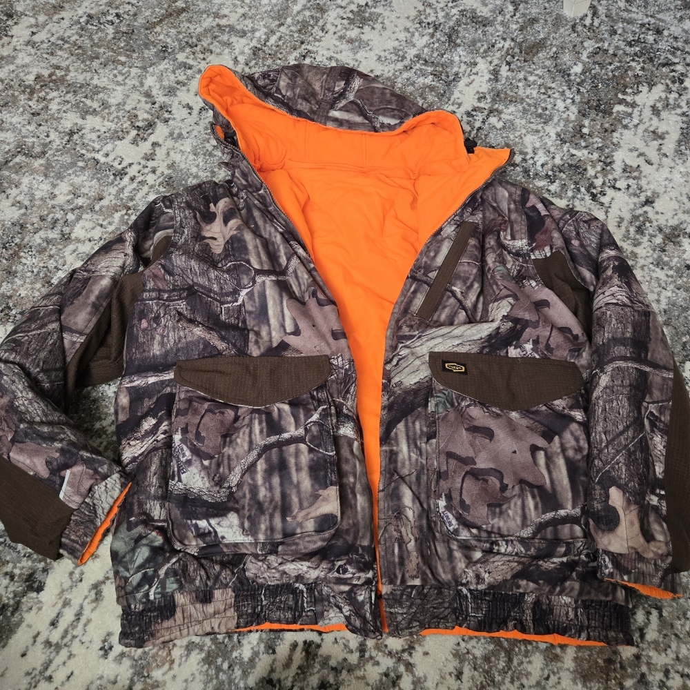 Yukon gear camo coat reversible with detachable hood MENS XL